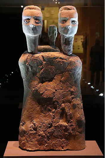 Ain Ghazal statues.. لغز تماثيل عين غزال حير العالم..أختفت من مكان اكتشافها