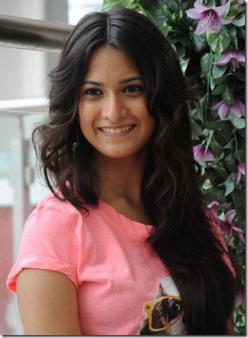 Mrudula sizzling photo shoot gallery