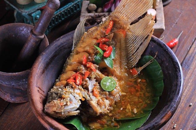 Ikan bakar cobek khas Citengah Sumedang 