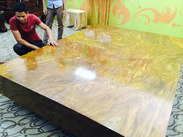 Mẫu sập gỗ quý đẹp nhất Việt Nam của đại gia Hà Nội