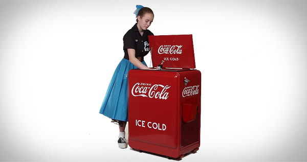 1930s Coca-Cola Machine - Refrigerated