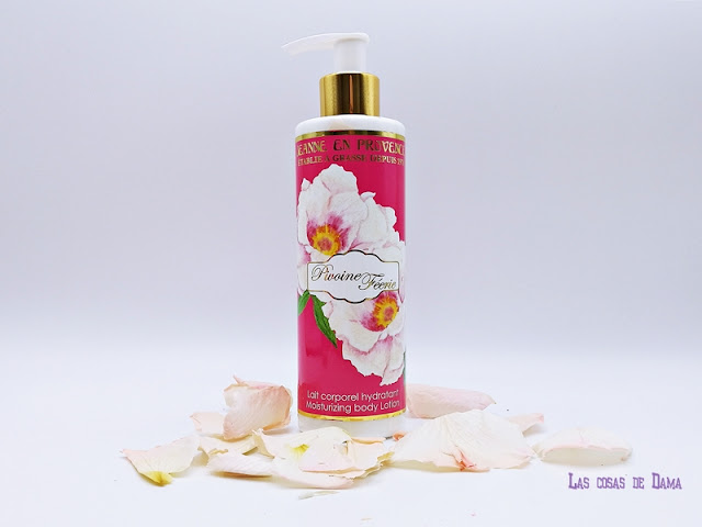 Pivoine Féerie Jeanne En Provence baño ducha hidratacion belleza sorteo beauty provenza peonia