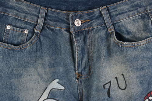 Graphic Print Distressed Denim Jeans