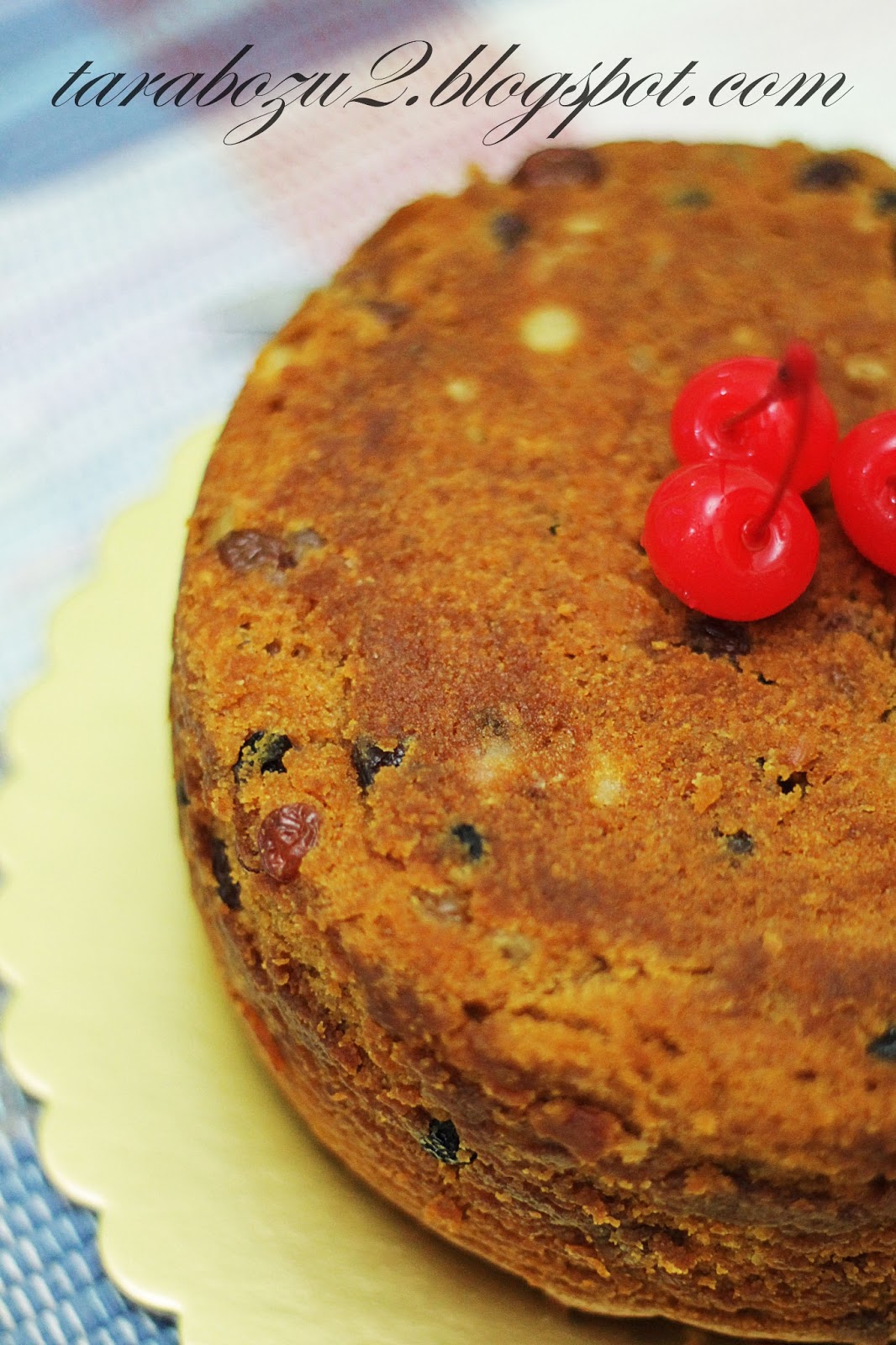 KEK KUKUS BUAH-BUAHAN MOIST  AIR TANGAN ZUHAIDA
