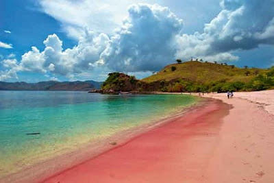 pantai pink, lombok