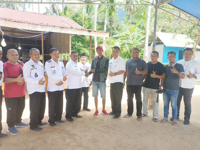 Bupati Natuna Tutup Turnamen Gasing Desa Ceruk Tahun 2023