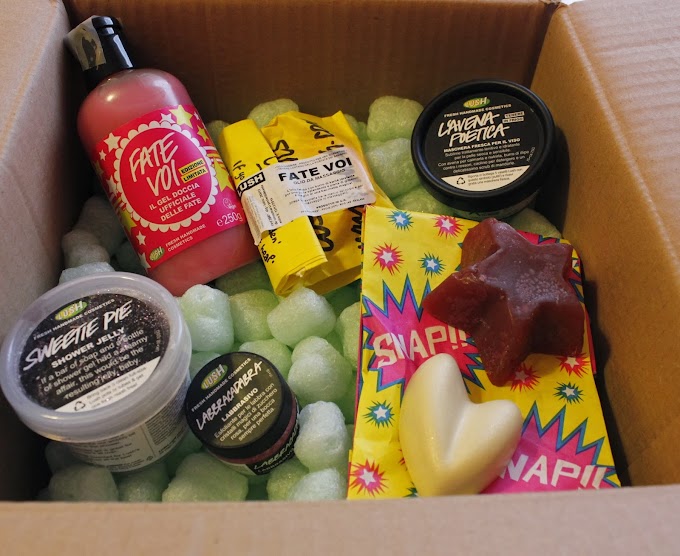 Lush-atemi terminare l'anno in bellezza... arrivato l'ultimo pacchetto del 2013! Fate voi gel doccia, fate voi olio brillantinato, ciao dolcezza,l'avena poetica, llabbracadabra, scrub labbra,splendido splendente, sweetie pie.