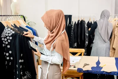 produk-produk-impor-yang-lebih-murah-kuasai-75-persen-pasar-hijab-Indonesia