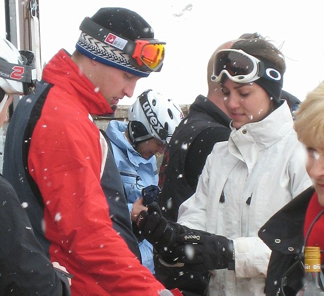 kate and william skiing kiss. william kate kissing skiing.