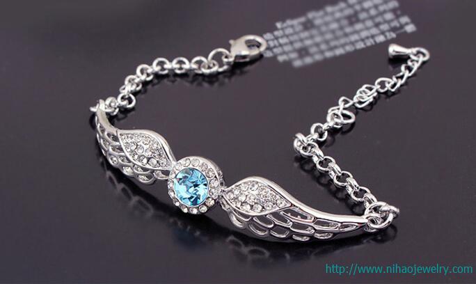 Austrian crystal bracelet - Angel wings 