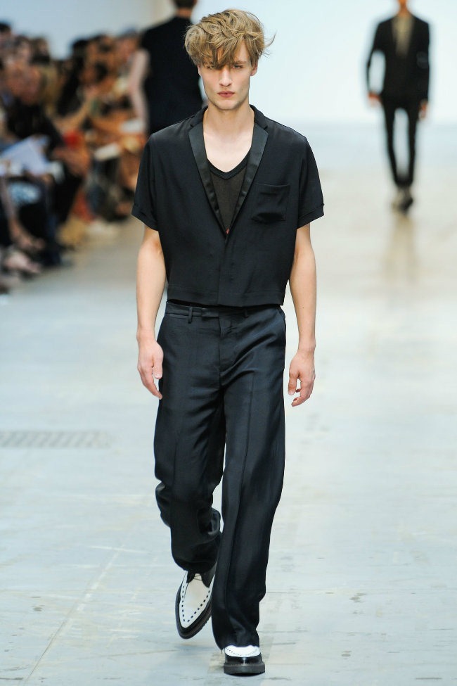 Milan Fashion Week Primavera 2012 - Costume National Homme (3)