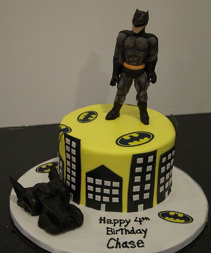 Sonic Birthday Cake on Gallery Birthday Cakes  Batman Birthday Cakes