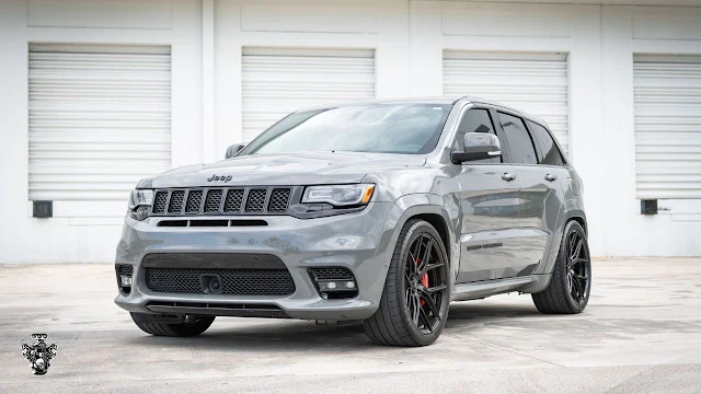 Jeep Grand Cherokee SRT
