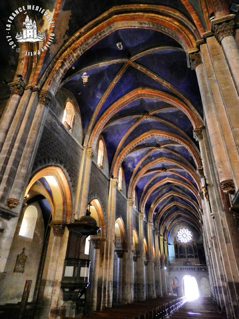 BELLEVILLE (69) - Eglise Notre-Dame (XIIe-XIVe siècles) (Intérieur)