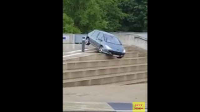 Peugeot 307 VS Stair