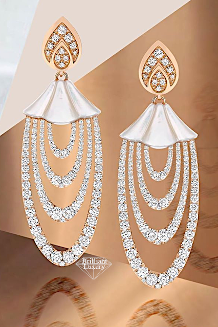 ♦Avakian Tosca ring and earrings set with white diamonds and white Mother of Pearl #avakian #jewelry #brilliantluxury