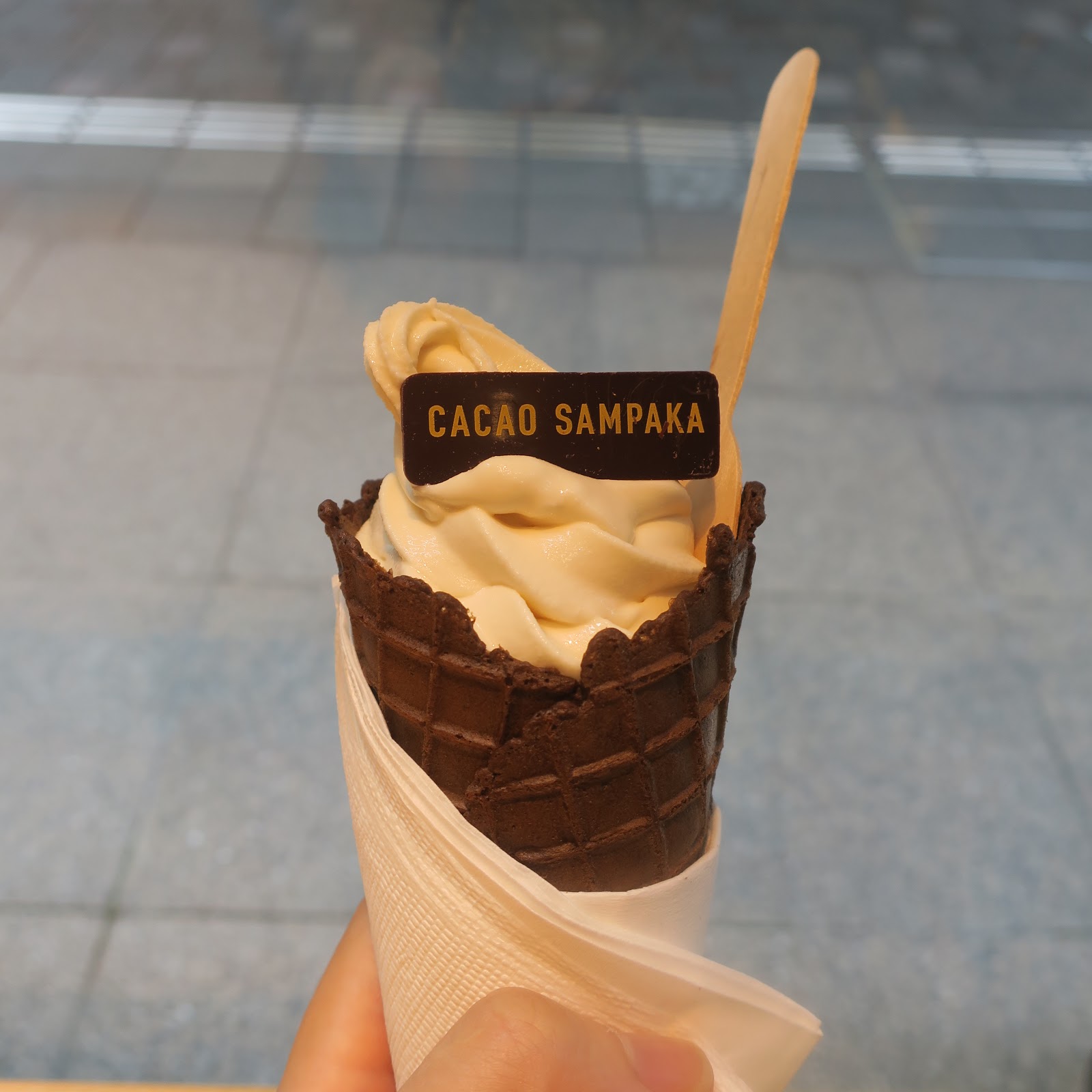 【CACAO SAMPAKA（カカオサンパカ）／東京都：大手町】ジャラッツブランコカクテル／ソフトクリームカタログ
