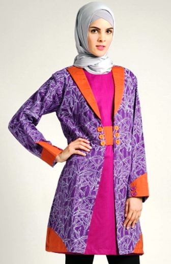  25 model baju batik atasan untuk wanita muslimah modern 