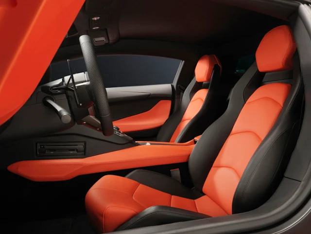 Lamborghini Aventador - interior