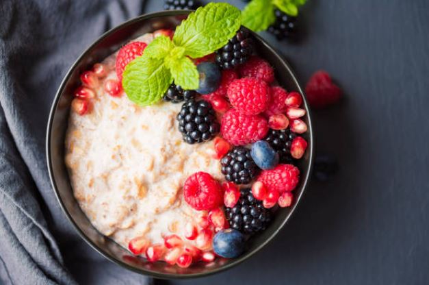 Porridge: Recipe Types, Porridge vs Oatmeal | What is Porridge?