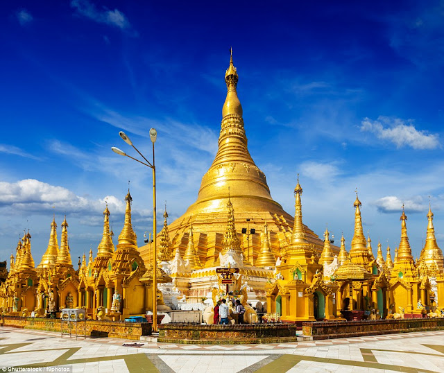 The Shwedagon Pagoda in Yangon, Myanmar, is a gilded stupa, the top of which is adorned with about 5,000 diamonds. The largest of them weighs 72 carats.