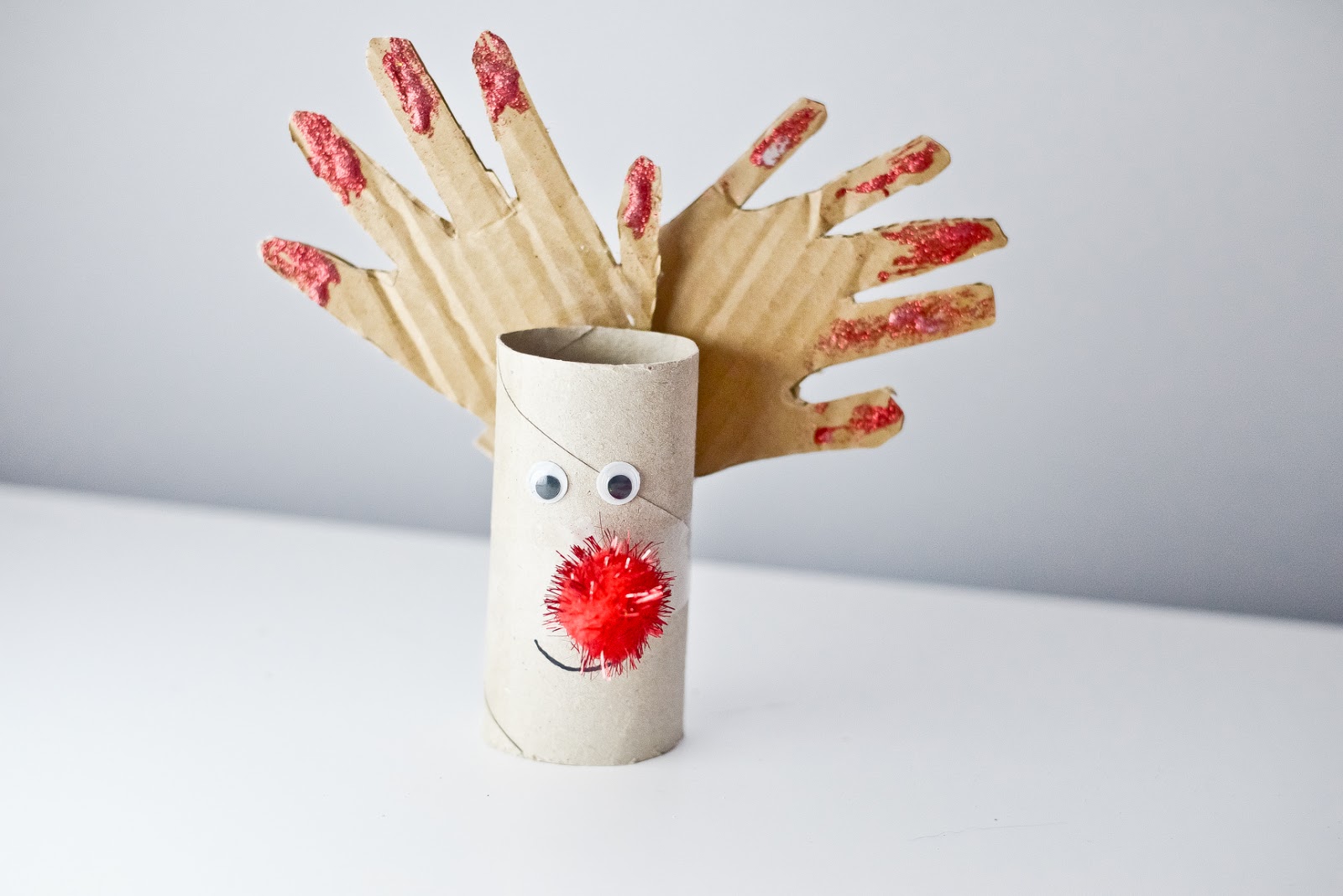 10 Really Easy Kids Crafts For Christmas 