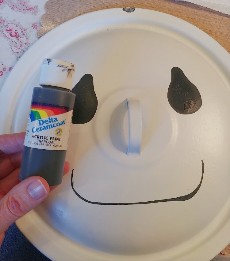 Upcycled Pan Lid Snowman