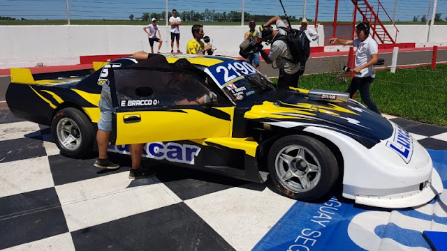 Eduardo Bracco ganador de la única serie TC Pista Mouras en Concepción del Uruguay