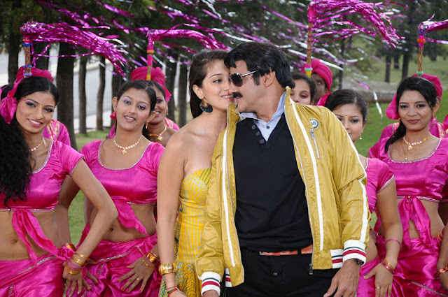 Adhinayakudu Movie New/Latest Stills