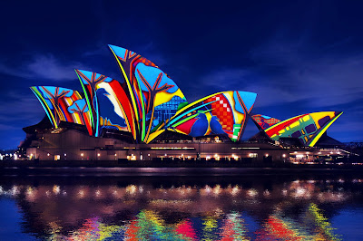 Source: Vivid Sydney, Destination NSW. Songlines – render impression by Artists in Motion inspired by Artist Karla Dickens.