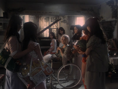 House • Hausu (1977)