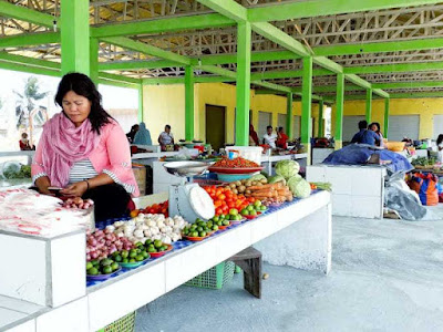 Warga Kota Bobong Keluhkan Mahalnya Harga Ikan dan Sembako