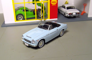 Tomica Limited Vintage LV-130b Datsun Fairlady 1500