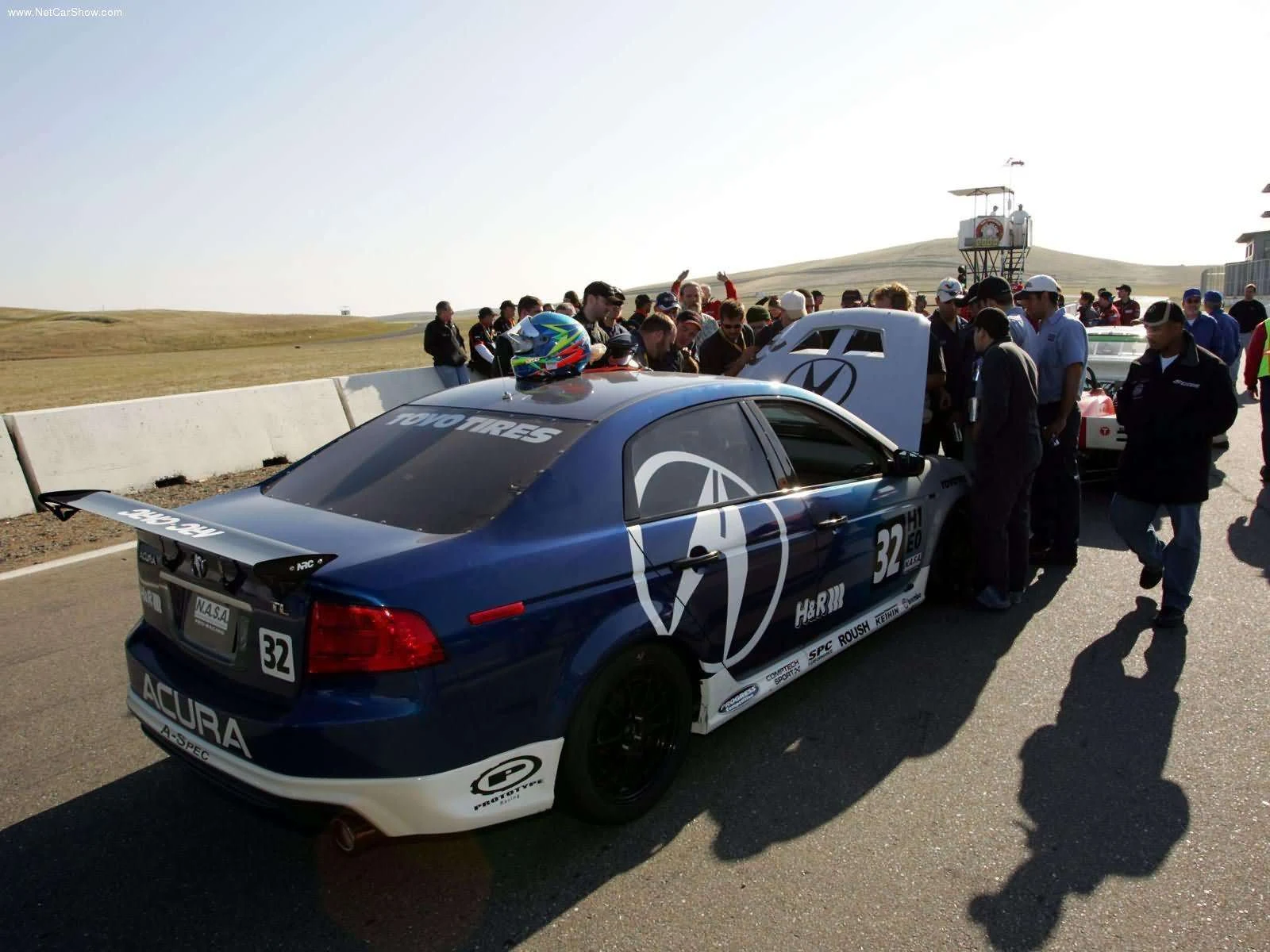 Hình ảnh xe ô tô Acura TL 25 Hours of Thunderhill 2004 & nội ngoại thất