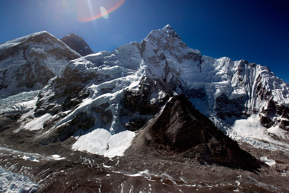 Statues of Edmund Hillary and Tenzing Norgay
