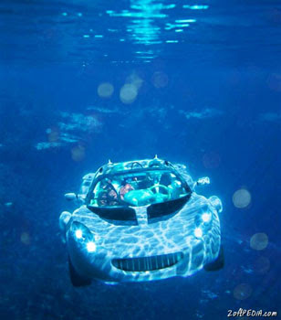 Squba world's first swimming car