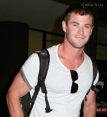 chris hemsworth star trek. Chris Hemsworth as Thor