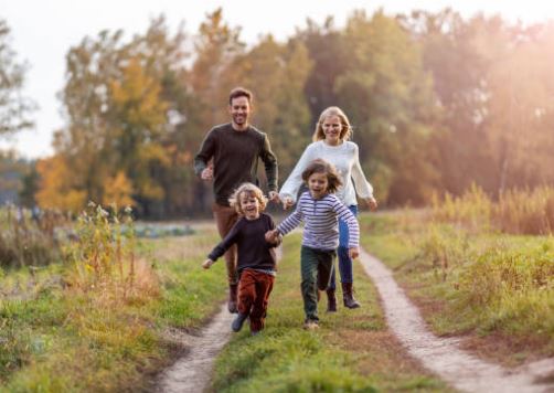 herbst-familienfoto-outfits-bilder-hd-whatsapp-status-dp