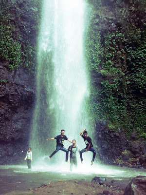 Eksotisme Air tejun Coban Sewu