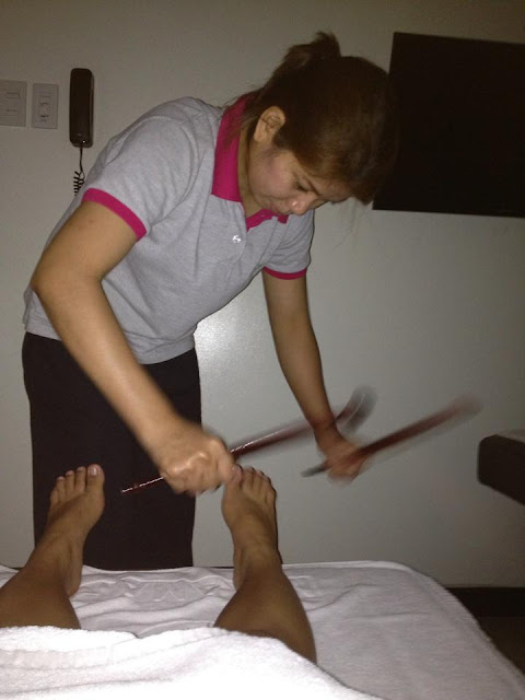 A Relaxing Foot Massage: Footzone Day Spa