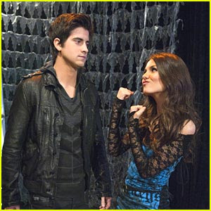 Victoria Justice Boyfriend Joking