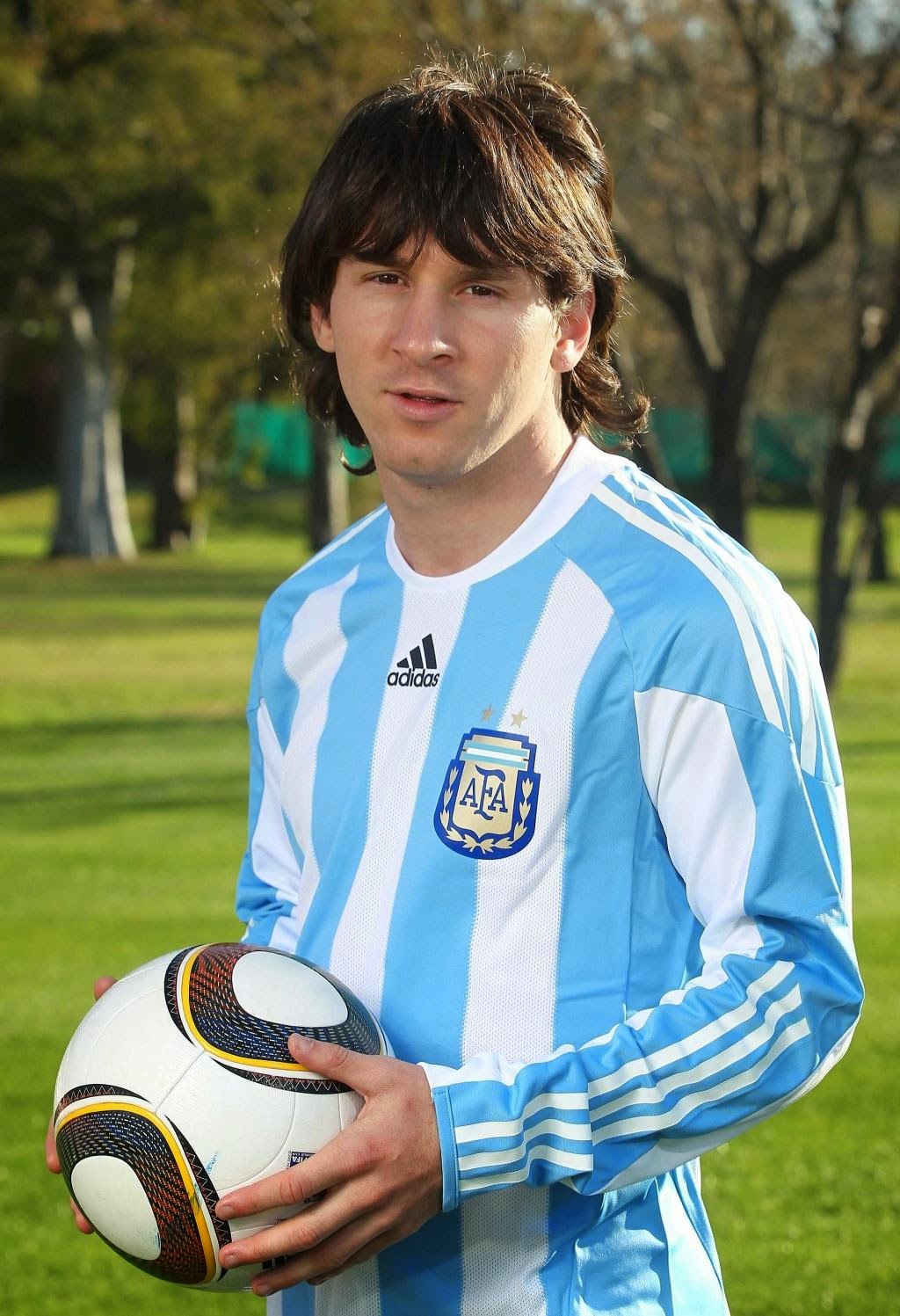 Lionel Messi Hairstyles Smile Photos  Hairstyles Photos 