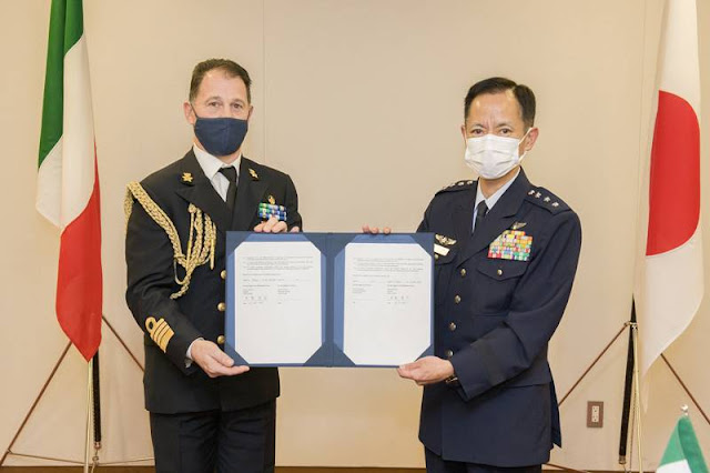 Italy Flight School Japanese pilots