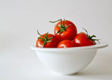 Benefits of Tomatoes for the Face