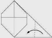 Bước 6: Gấp cạnh giấy vào trong.