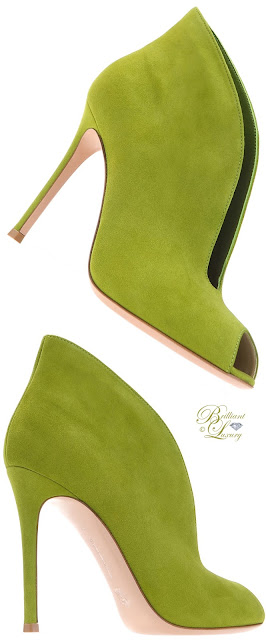 ♦Gianvito Rossi green suede Vamp booties #pantone #shoes #green #brilliantluxury