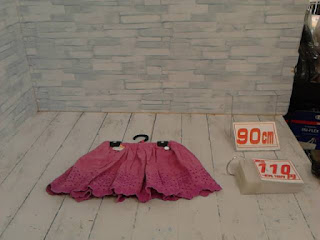 中古品　子供服　９０ｃｍ　ピンク　スカート　１１０円
