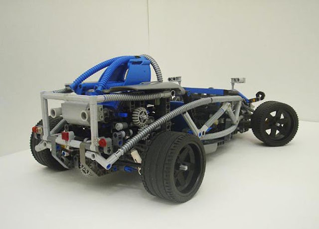 LEGO Ariel Atom V8 by Tyler Reid