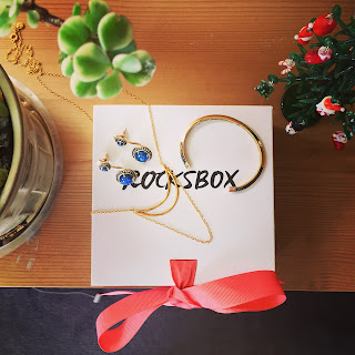 rocks box