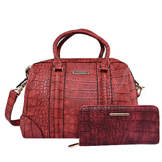 http://www.konga.com/david-jones-stylish-womens-tote-bag-with-embossing-design-2536476?k_id=OlayemiOniroyin		